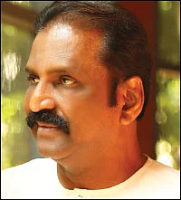 வாழ்க்கையைக் கொண்டாடுகிறாள் புதுமைப்பெண்!