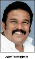 யார் அந்த எட்டு பேர்?