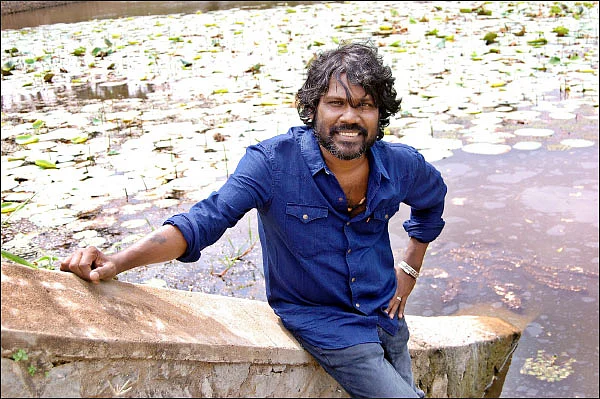 "அம்பேத்கரும் பெரியாரும் இல்லாத அரசியல் இனி சாத்தியமில்லை!” - ஷோபாசக்தி