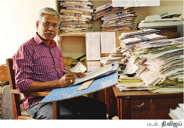 எழுத்துக்கு அப்பால்! - வெ.நீலகண்டன்