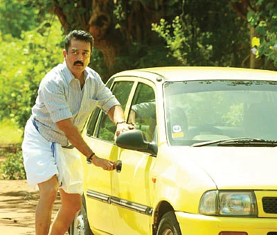 கரகாட்டக்காரன் முதல் டோரா வரை...ஸ்க்ரீனில் கலக்கிய கார்கள்!