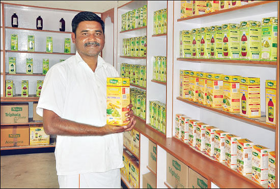 கொஞ்சம் ப்ளஸ்... நிறைய லாபம்! - நிலையான வருமானம் தரும் நெல்லிச்சாறு! - 06