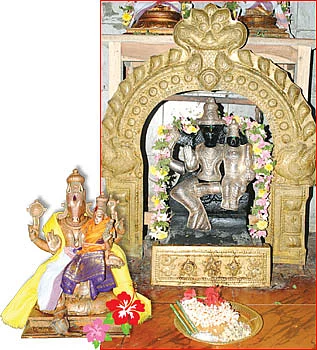 ஹயக்ரீவரை வணங்கினால்... தேர்வில் அசத்தலாம்!