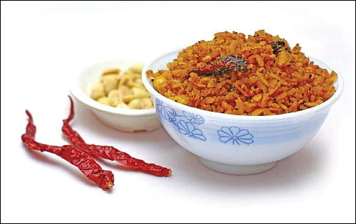 சித்திரை... அவல் பிரசாதம்!