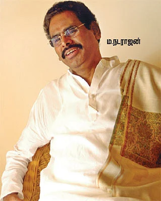 எஜமானி ஜெ. வேலைக்காரி சசி!