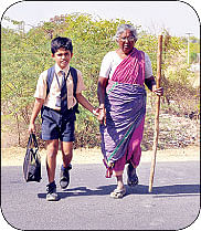 கலக்கலாகச் செய்வோம்...கல்வி இணைச் செயல்பாடுகள் !