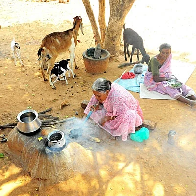 உயிர் பிழை - 27