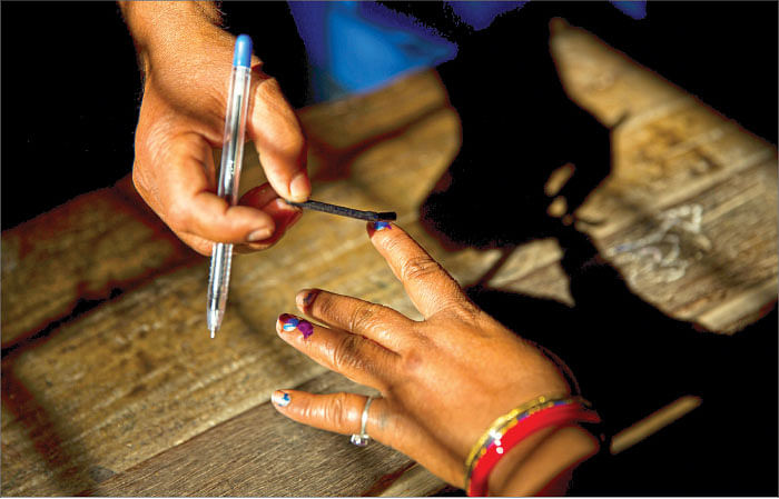 தொகுதிகளின் ஜாதகம்... வேட்பாளர்களுக்கு சாதகம்! - வந்துவிட்டது நுண்ணறிவு சாஃப்ட்வேர் 2.0