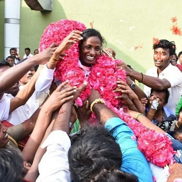 `கோமதி நிறைய கொடுத்து வைத்தவள்'…. - கலங்கிய தடகள வீராங்கனை சாந்தி!