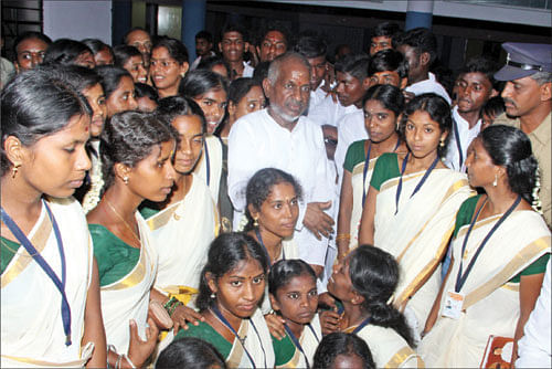 இலை என்பது ஓரு இயல்பு !