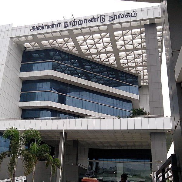 லட்சம் புத்தகம், ஆறு கோடி மதிப்பு... மதுரையில் பிரமாண்டமான டிஜிட்டல் நூலகம்!