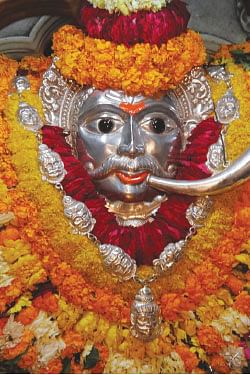 காசி கால பைரவர்! & கழுகுமலை அற்புதம்!