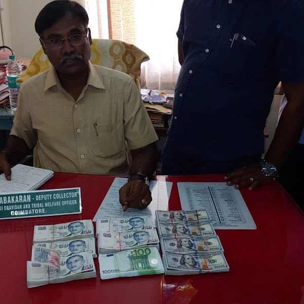 அமெரிக்கா, சிங்கப்பூர், ஐரோப்பா கரன்ஸிகள்!- கோவையில் அதிர்ந்த தேர்தல் பறக்கும் படை