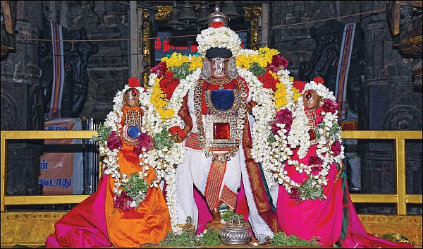 கங்கையில் கிடைத்த ராஜகோபாலன்!