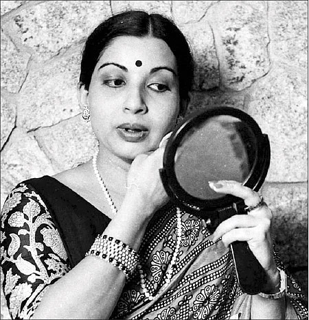 ஜெ. - அவர் அப்படித்தான்!