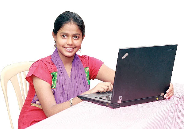 வலை உலா - ஜாலியாக ஆடலாம்...வரைபட விளையாட்டு