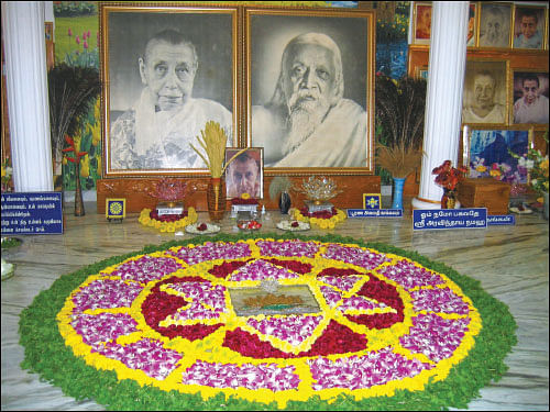 குருவே சரணம்!- ஸ்ரீஅன்னை