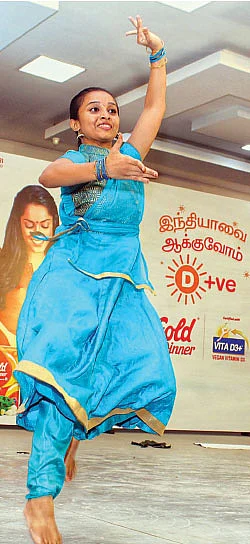 கோவை ஜாலி டே.... தில்லு ப்ளஸ் லொள்ளு!