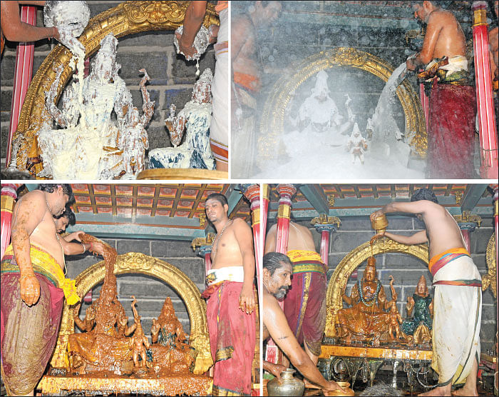 அண்ணாமலையில் அபிஷேகம்!