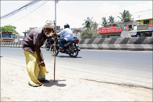 இனி உன் காலம் - 16 - தப்பு தப்புதான்!