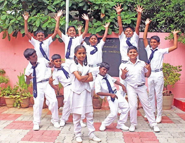 புது சைக்கிள்... புது ஃப்ரெண்ட்ஸ்!