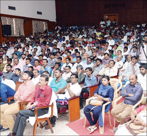 தொழில் தொடங்கலாம் வாங்க... - கொண்டாட்டமாகத் திரண்டு வந்த கோவை தொழில்முனைவர்கள்!
