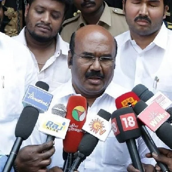 முன்னாள் அமைச்சர் ஜெயக்குமார்