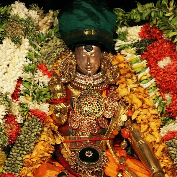 மதுரை மீனாட்சி அம்மன் கோயில் பட்டாபிஷேகச் சித்திரைத் திருவிழா!: படங்கள்: ஈ.ஜெ.நந்தகுமார்