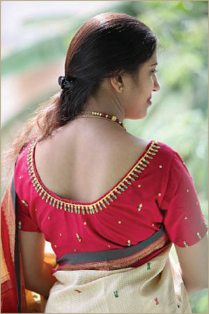 பியூட்டி பிளவுஸ்கள்! - 5