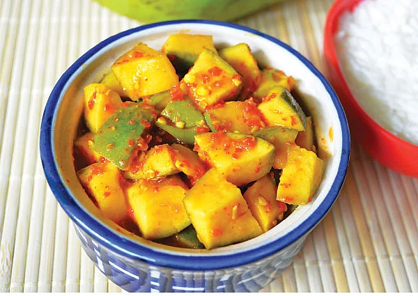 சம்மர் ஸ்பெஷல்: 30 வகை ஊறுகாய் & தொக்கு