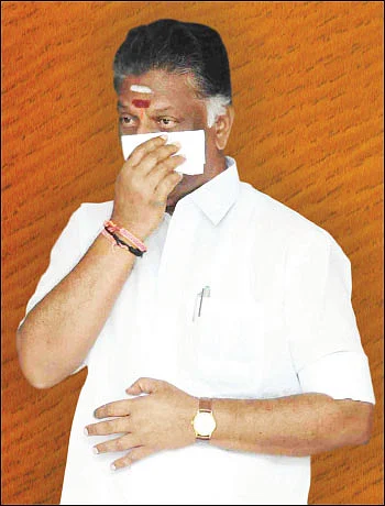 “அந்த பன்னீர்செல்வமா வரணும்!”