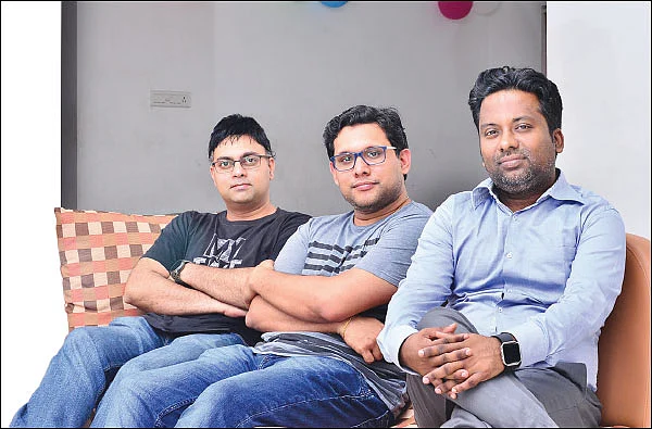 டெக்ஜாம்பவான்கள்! - #LetStartup - மருத்துவத் துறையின் வளர்ச்சிக்கு வித்திடும் புதிய தொழில் நுட்பம்!