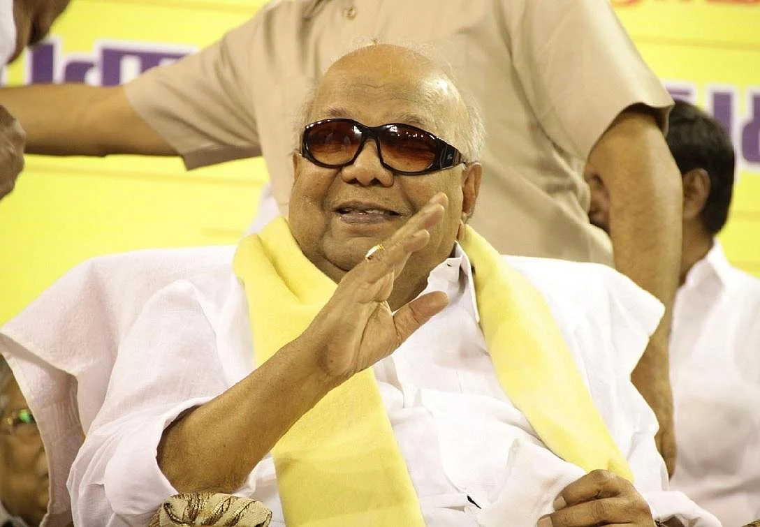 ’நண்பனுக்கு’ முதல் ‘என் உயிரினும் மேலான’ வரை... கருணாநிதியின் கடிதங்களில் ஒரு பயணம்!