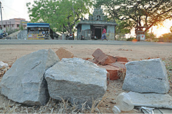 கல்லும் காணிக்கையாகும்!
