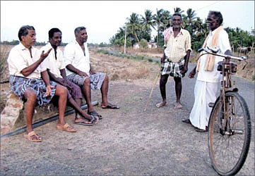வில்லேஜ் வாக்கிங்!