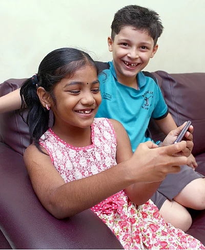 மொபைலுக்குள் டெக்னோ பூதம்!