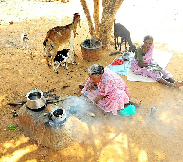 உயிர் பிழை - 27