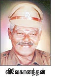 'பொம்பளைங்க அரும, பெரும தெரிஞ்சு நடந்துக்கோங்கய்யா!'