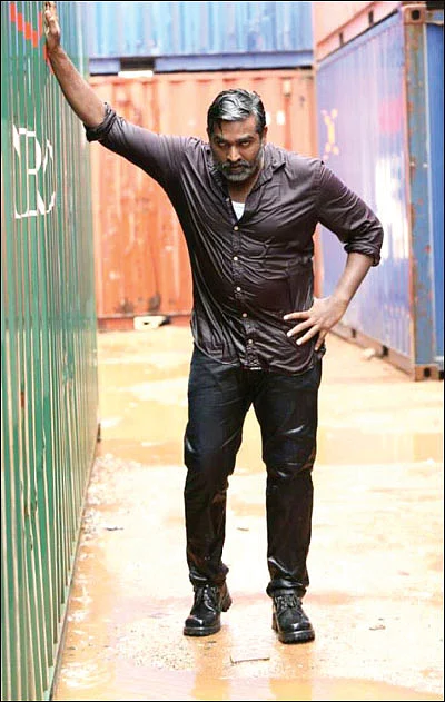 யாரோ to ஹீரோ - விஜய்சேதுபதி
