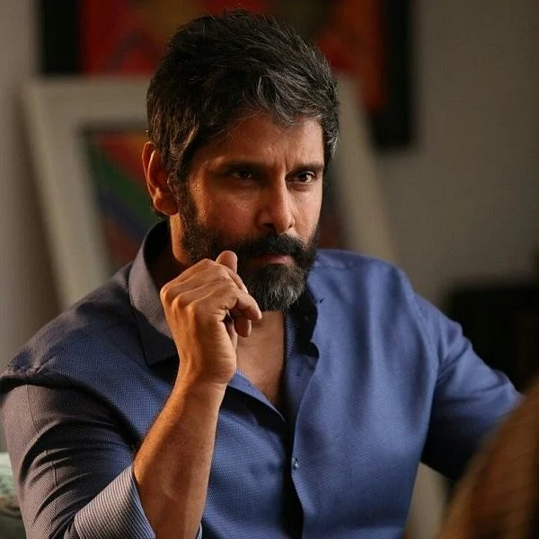 'துருவ நட்சத்திரம்' படத்தில் விக்ரமுக்கு இவர்தான் வில்லன்!