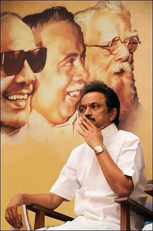 மு.க. ஆவாரா மு.க.ஸ்டாலின்?