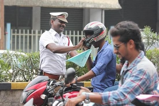 ஹெல்மெட் சட்டம் வந்தாச்சு... மற்ற சட்டங்கள் என்னாச்சு?
