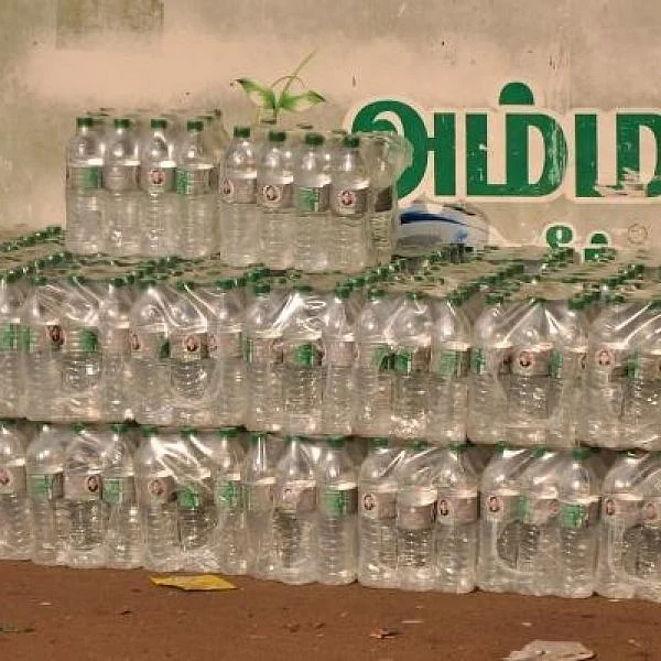 அரசே விரும்பாத ’அம்மா குடிநீர்’ - நாளை ஜூனியர் விகடனில்..!