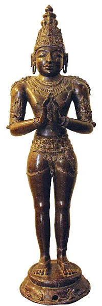நாரதர் உலா - ராஜராஜ சோழன் சிலை... தஞ்சையில் மட்டும்தானா?