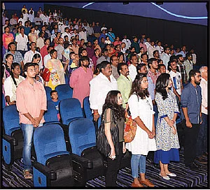 டைம்பாஸ் டரியல் விருதுகள்!
