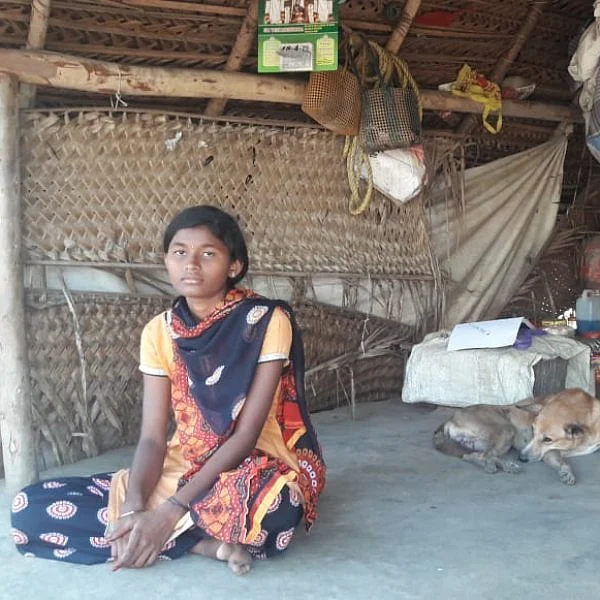 மின்சாரமே பார்த்ததில்லை, பத்தாவதில் பள்ளியில் முதலிடம், ப்ளஸ் டூவில் 524 - சஹானா