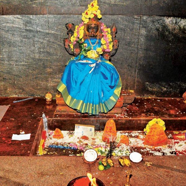 மண்... மக்கள்... தெய்வங்கள்! - 15
