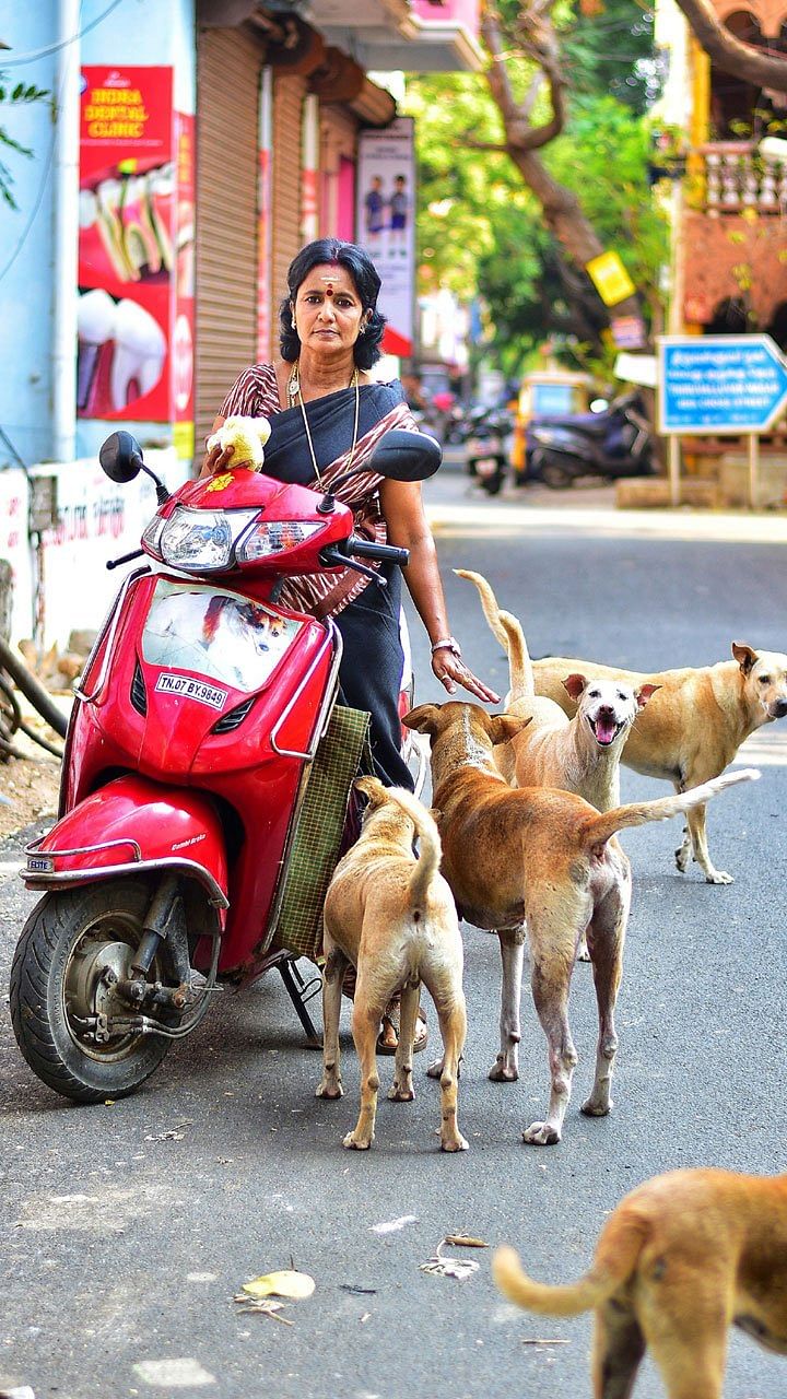 தெய்வத்தான் ஆகாதெனினும் - “சாப்பாட்டுக்காக காக்க வைக்காதீங்க!”