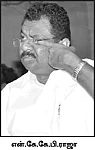 மிஸ்டர் கழுகு: கிரானைட் குவாரிகள் உருளும் மந்திரிகள்!