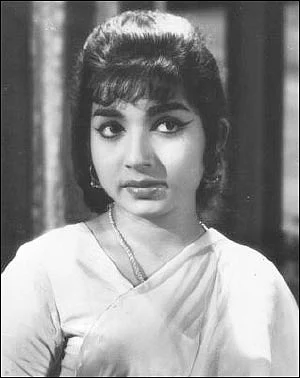 ஜெ.ஜெயலலிதா என்னும் நான்... - அம்மாவின் கதை - 19